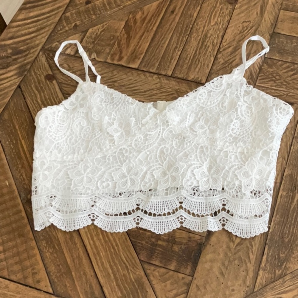 Shein White Lace Crop Size L